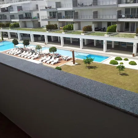 Apartment Hill Ii *